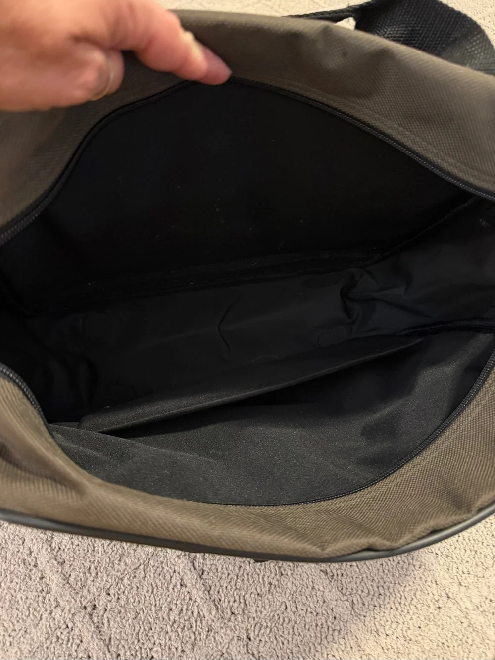 Eddie Bauer preowned school pad